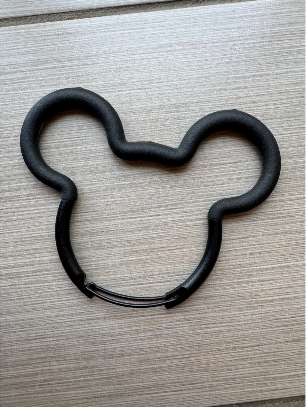 Petunia Pickle Bottom Disney Baby Mickey Mouse Black Carabiner Stroller Hook